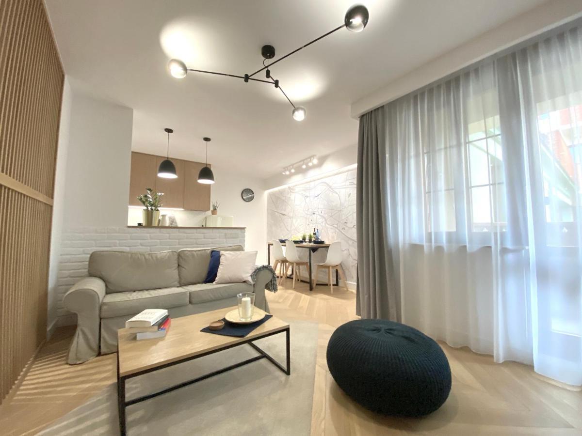 Mycherry - Old Town Apartment - Wiezienna 21C Wrocław Extérieur photo